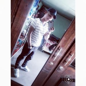 Meet your Posher, Rene